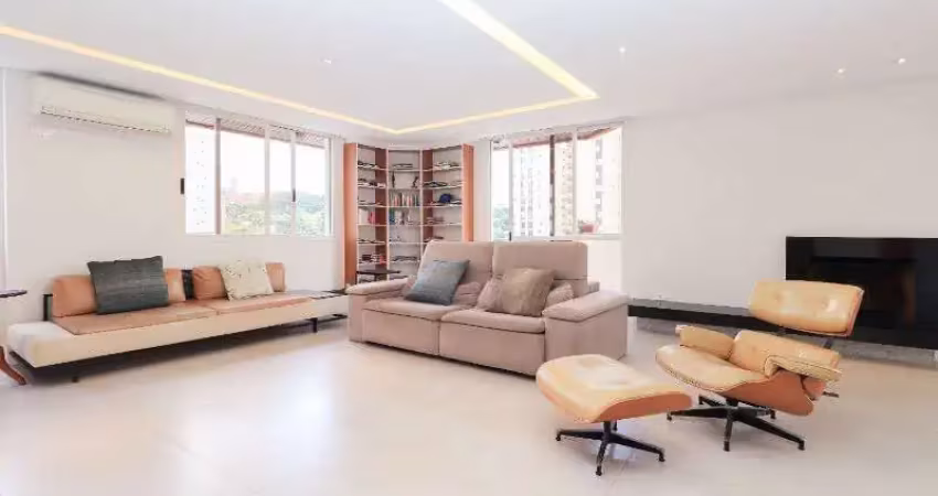 Apartamento à venda na Rua Ferreira de Araújo, Pinheiros, São Paulo - SP