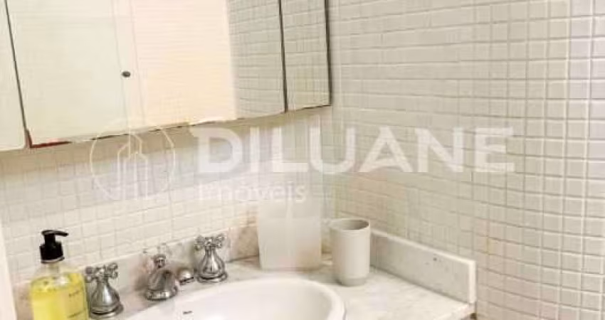 Apartamento à venda na Rua Maria Eugênia, Humaitá, Rio de Janeiro - RJ