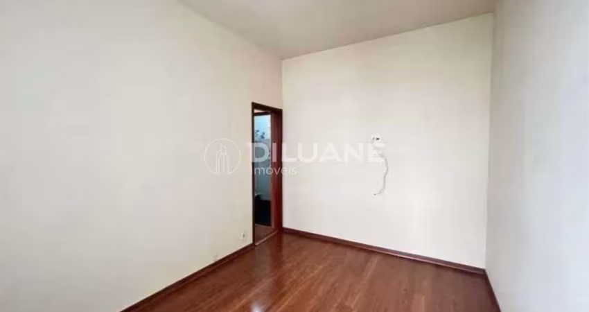 Apartamento à venda na Rua Correa Dutra, Flamengo, Rio de Janeiro - RJ