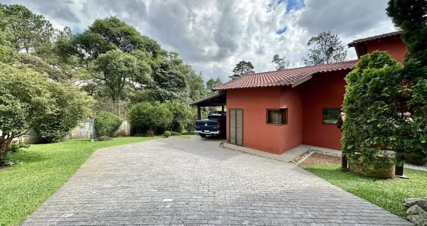 Casa à venda na Rua João de Barro, Vila Vianna, Cotia - SP
