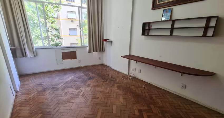 Conjugado à venda na Rua Domingos Ferreira, Copacabana, Rio de Janeiro - RJ