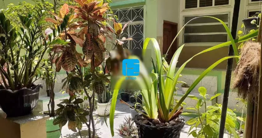 Apartamento para alugar na Rua Pedro Américo, Catete, Rio de Janeiro - RJ