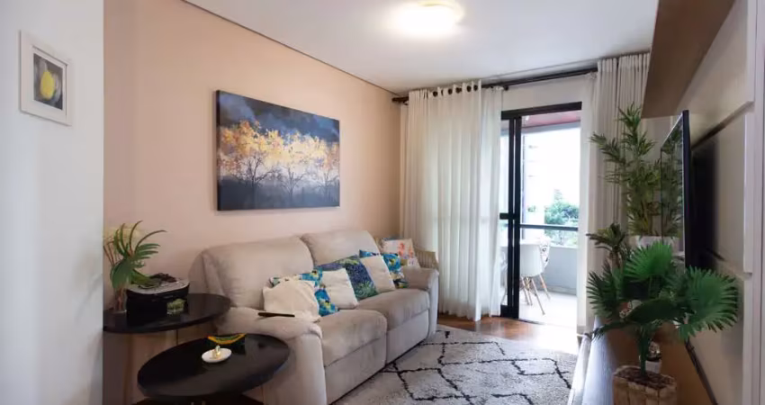 Apartamento à venda na Rua Canário, Moema, São Paulo - SP