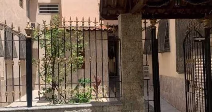 Apartamento à venda na Rua Salomão Filho, Marechal Hermes, Rio de Janeiro - RJ
