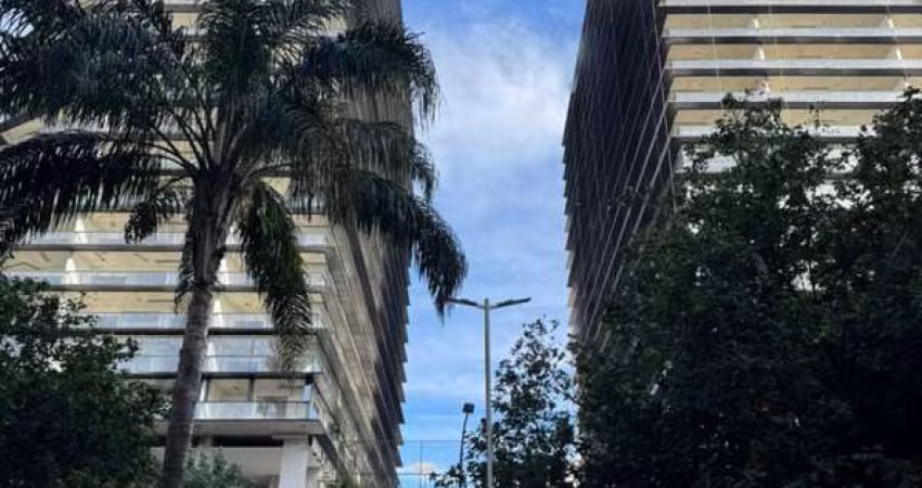Apartamento à venda na Avenida José Luiz Ferraz, Recreio dos Bandeirantes, Rio de Janeiro - RJ