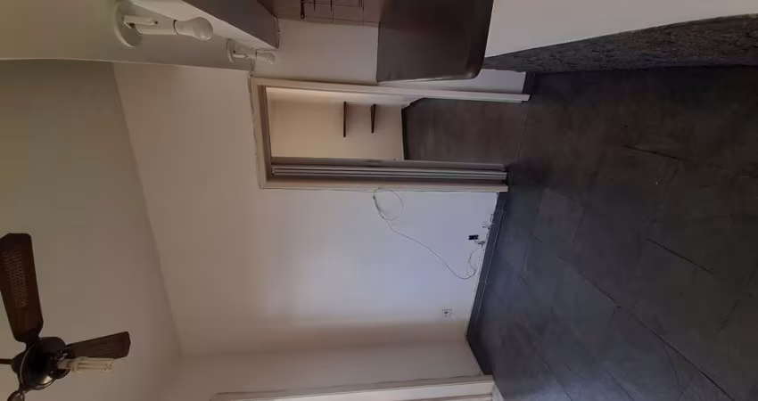 Apartamento para alugar na Rua Costa Bastos, Santa Teresa, Rio de Janeiro - RJ