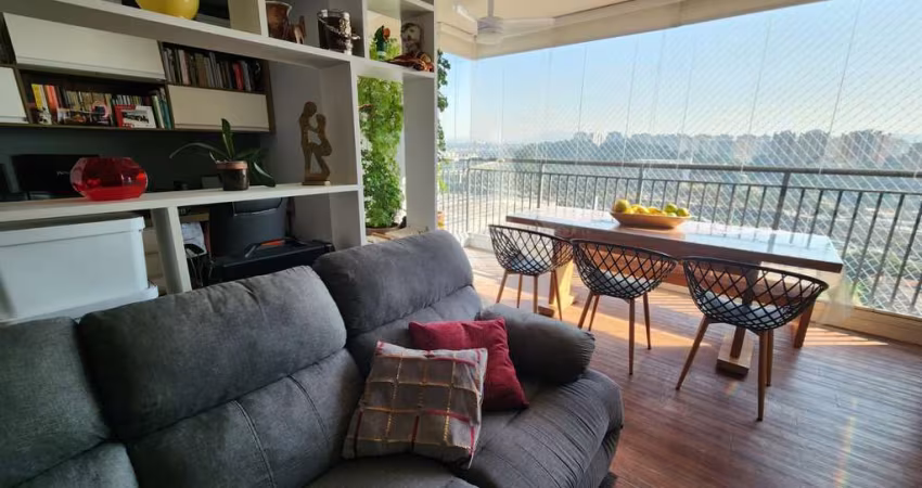 Apartamento à venda na Rua Campos Vergueiro, Vila Anastácio, São Paulo - SP
