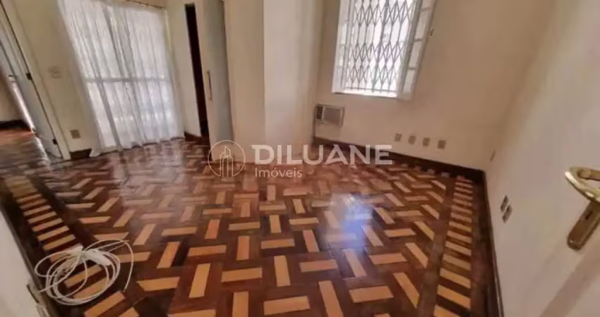 Casa à venda na Avenida Pasteur, Urca, Rio de Janeiro - RJ
