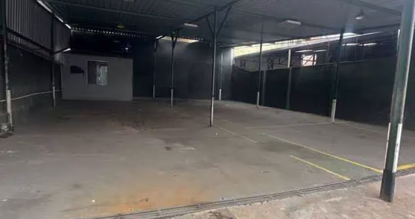 Galpão para alugar na Rua Visconde de Itaboraí, Centro, Niterói - RJ