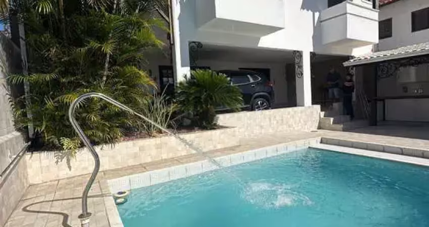 Casa de condomínio para alugar na rodovia prefeito joão sampaio, maria paula , são gonçalo - rj