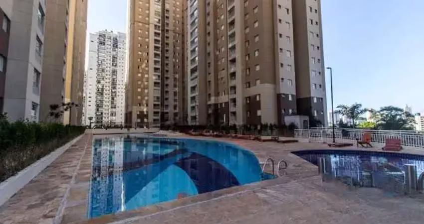 Apartamento à venda na Rua Werner Goldberg, Jardim Tupanci, Barueri - SP