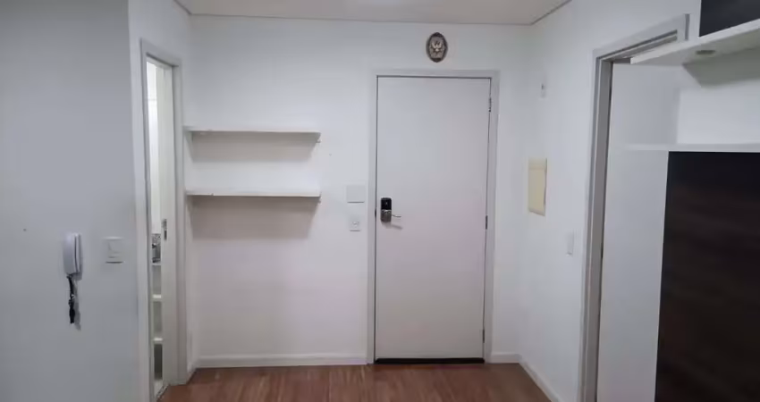 Apartamento à venda na Rua Viaza, Jardim Aeroporto, São Paulo - SP