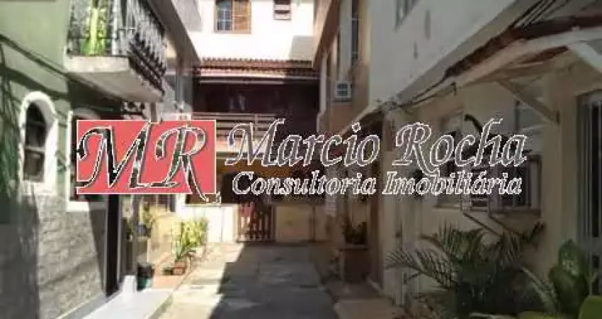 Casa de vila à venda na rua cairucu, vila valqueire, rio de janeiro - rj