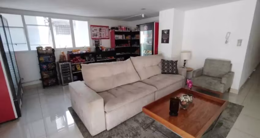 Apartamento à venda na Estrada Aldeinha, Jardim Marilu, Carapicuíba - SP