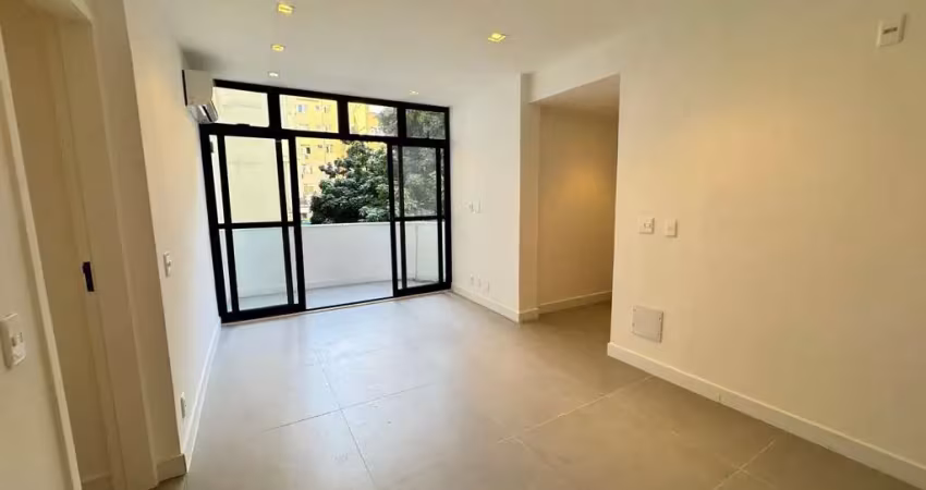 Apartamento à venda na avenida nossa senhora de copacabana, copacabana, rio de janeiro - rj