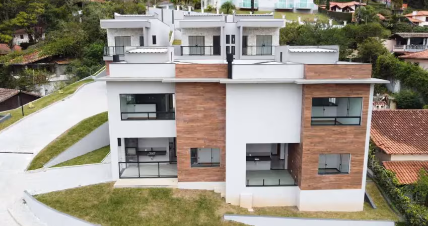 Casa de condomínio à venda na rua lazar segal, golfe, teresópolis - rj