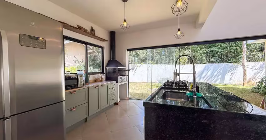 Casa à venda na rua doutor augusto ricardo teixeira castilho, vargem grande, teresópolis - rj