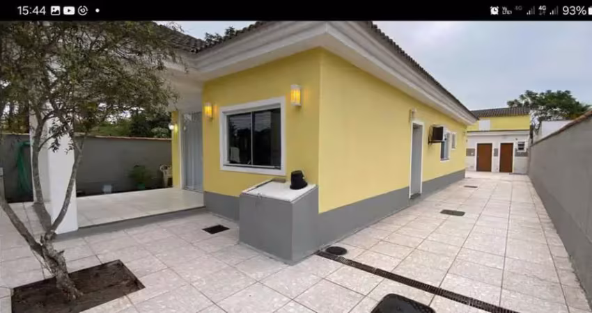 Casa à venda na praça lahire de abreu, guaratiba, rio de janeiro - rj