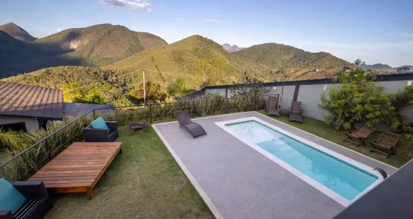 Casa à venda na estrada das magnólias, albuquerque, teresópolis - rj