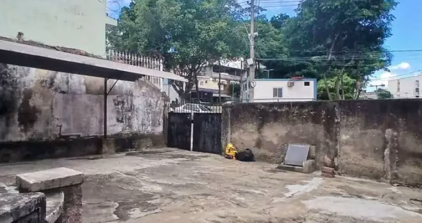 Terreno à venda na avenida braz de pina, brás de pina, rio de janeiro - rj