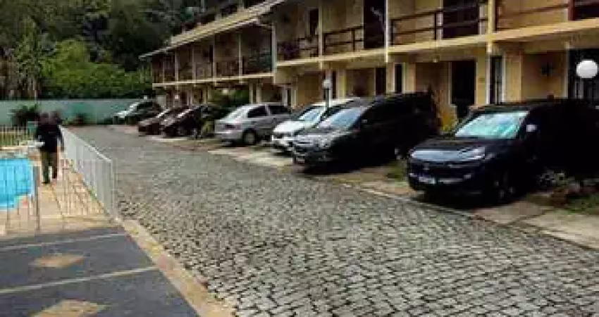 Casa de condomínio à venda na rua oscar josé da silva, pimenteiras, teresópolis - rj