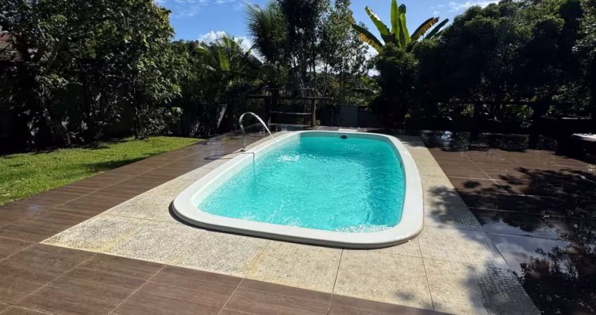 Casa com 4 quartos para locação mensal em Arraial d’Ajuda