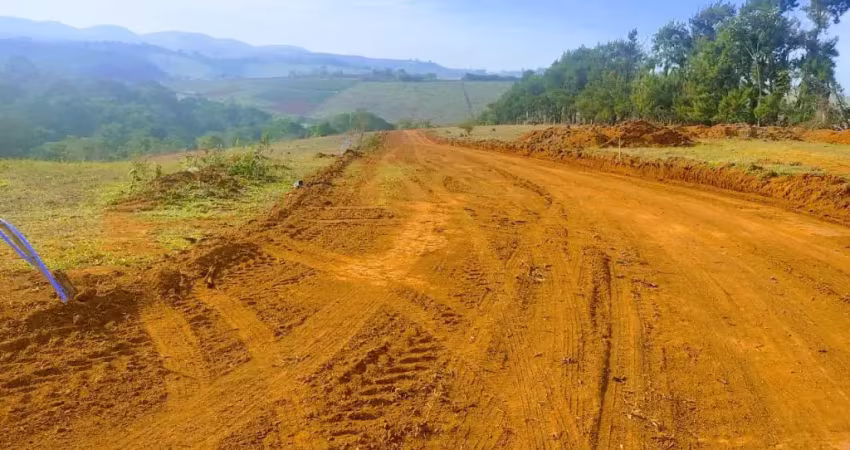 01T- TERRENO BEM ESTRUTURADO