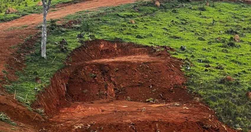 TERRENO INVESTIMENTO VISIONÁRIO COM SEGURANÇA
