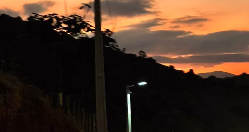 -TERRENO COM CONDIÇÕES IMPERDÍVEIS PARA INVESTIR