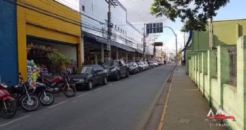Barracão / Galpão / Depósito à venda na Rua Treze de Junho, 01, Centro Sul, Cuiabá