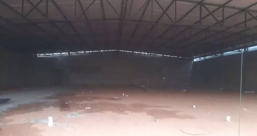 Aluga-se barracão na avenida dos trabalhadores em cuiabá