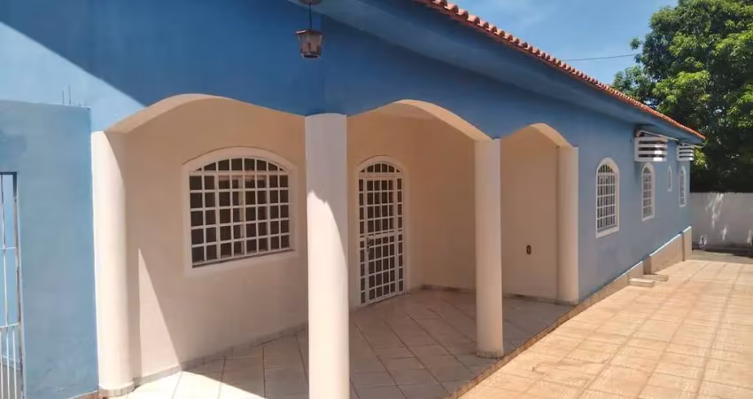 Casa no Bairro Areão região Central