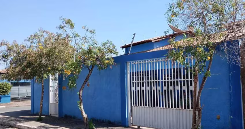 Excelente Casa Bairro N.S.Aparecida 422m² 4 dormitórios/suíte por R$650.000