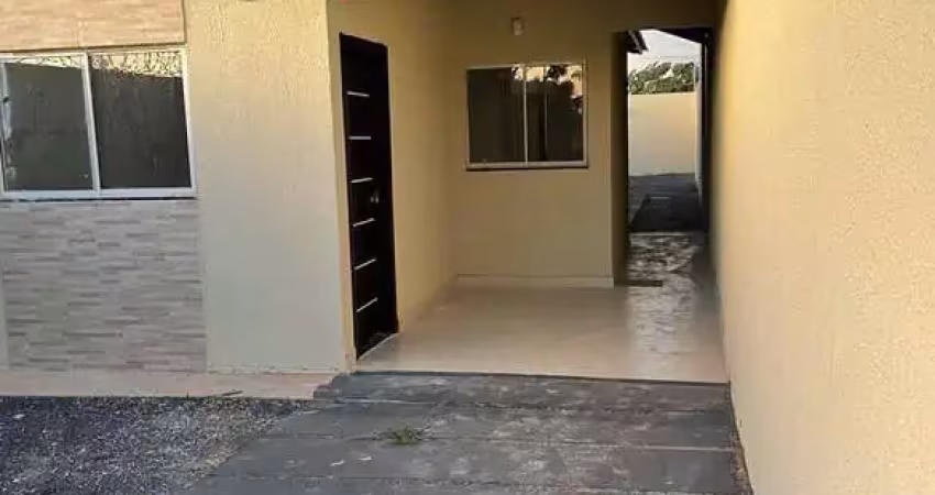 Vendo casa, 90m², garagem 3 veículos, financíavel