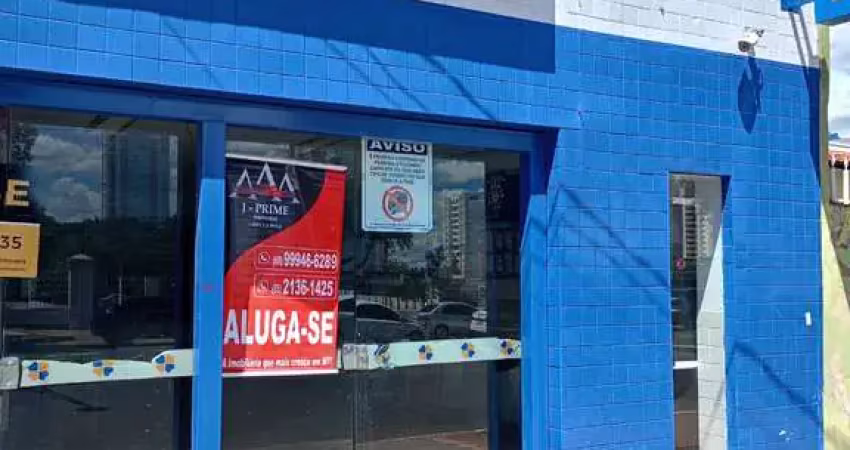 Alugo proximo ao shopping Goaibeiras na Avenida Lava Pés Salão