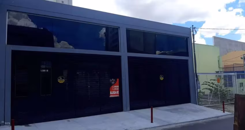Aluga-se barração comercial centro cuiaba  rua major gama