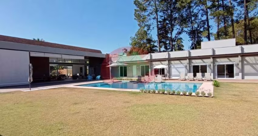 Belíssima Casa à venda no Condomínio Recanto dos Pássaros - Indaiatuba/SP
