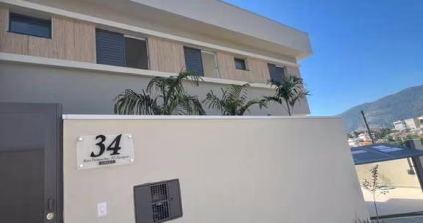 Casa para Venda em Atibaia, jaragua, 3 dormitórios, 1 suíte, 3 banheiros, 2 vagas