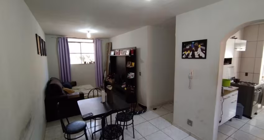 Excelente Apartamento pertinho da UEM