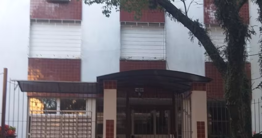 Apartamento 02 dormitórios ,na R Adão Baino Cristo Redentor.