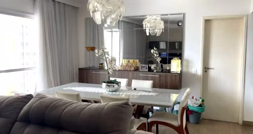 Apartamento a venda na Vila Oliveira em Mogi das Cruzes.