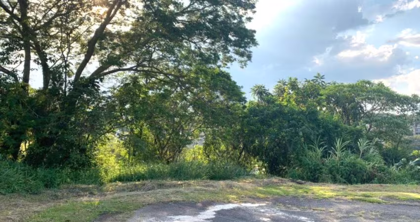 Terreno a venda no condomínio Aruã em Mogi das Cruzes