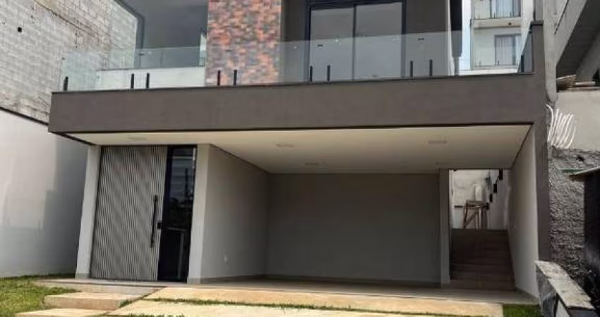 Sobrado à  Venda localizado no condomínio Mosaico Essence Mogi das Cruzes!