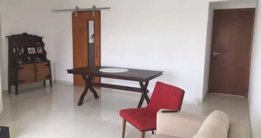 Quem quer conforto e espaço, não pode deixar de visitar este apartamento com 115 m², 3 dormitório, sendo 1 suite. varandas e amplo espaço gourmet.
