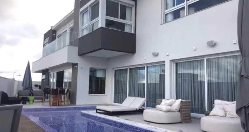 Casa a venda no Bella Citta em Mogi das Cruzes. Casa de altíssimo padrão a venda em Mogi das Cruzes.