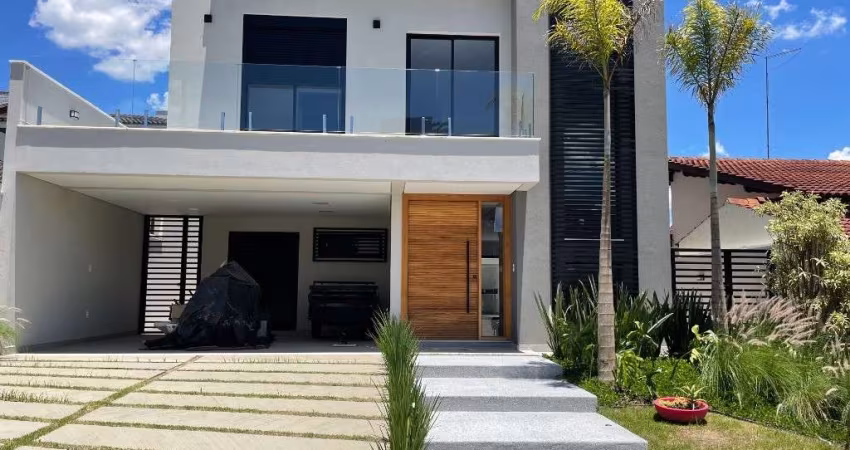 casa a venda no Condomínio Real Park em Mogi das Cruzes. Projeto moderno, fino acabamento