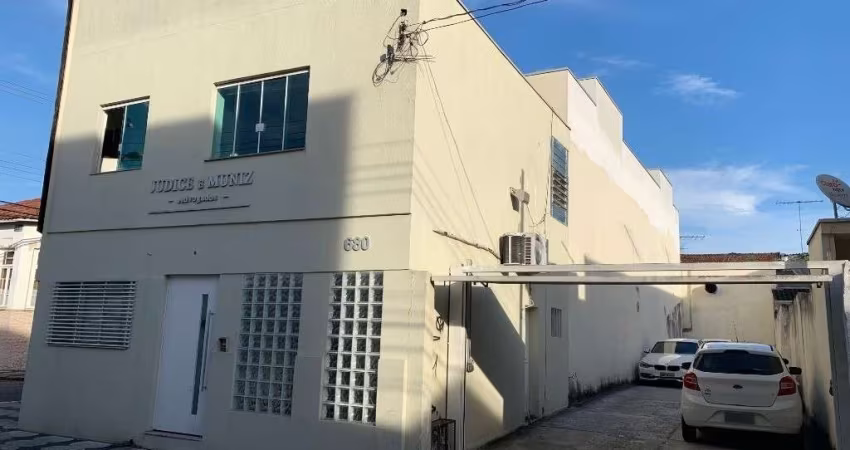 Prédio comercial para venda e locação no Centro de Mogi das Cruzes. Imóvel para comércio no centro de Mogi das Cruzes.