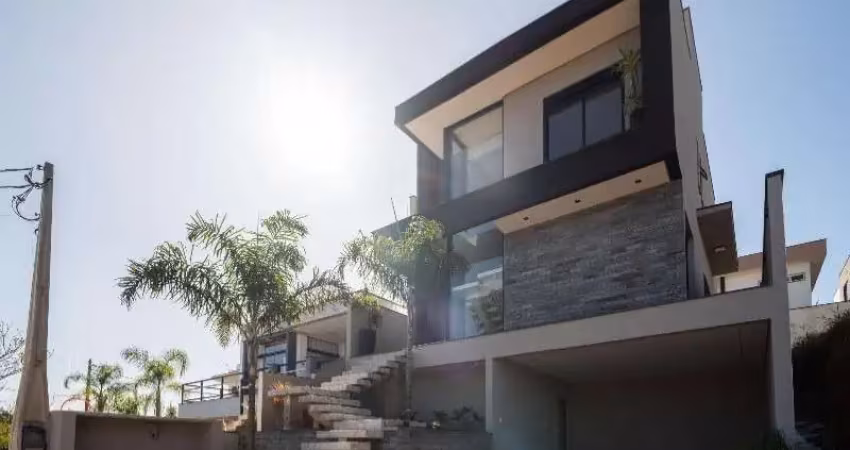 Casa de luxo em condomínio mosaico essence em mogi das cruzes -sp: 3 suítes, 3 salas integradas, 5 banheiros, 4 vagas, 215m².