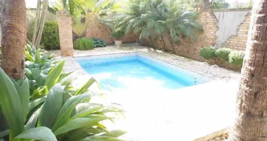Casa à venda em mogi das cruzes-sp, vila suissa: 4 quartos, 1 suite, 3 salas, 3 banheiros, 4 vagas, 446 m² de área.