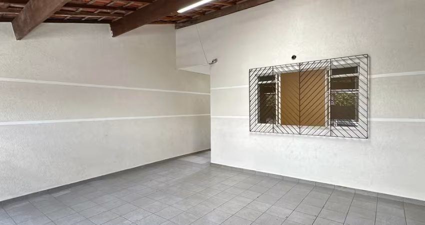 Sobrado 4 Quartos à Venda em São José dos Campos – Jardim América